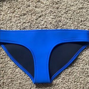 Triangl Bikini Bottom